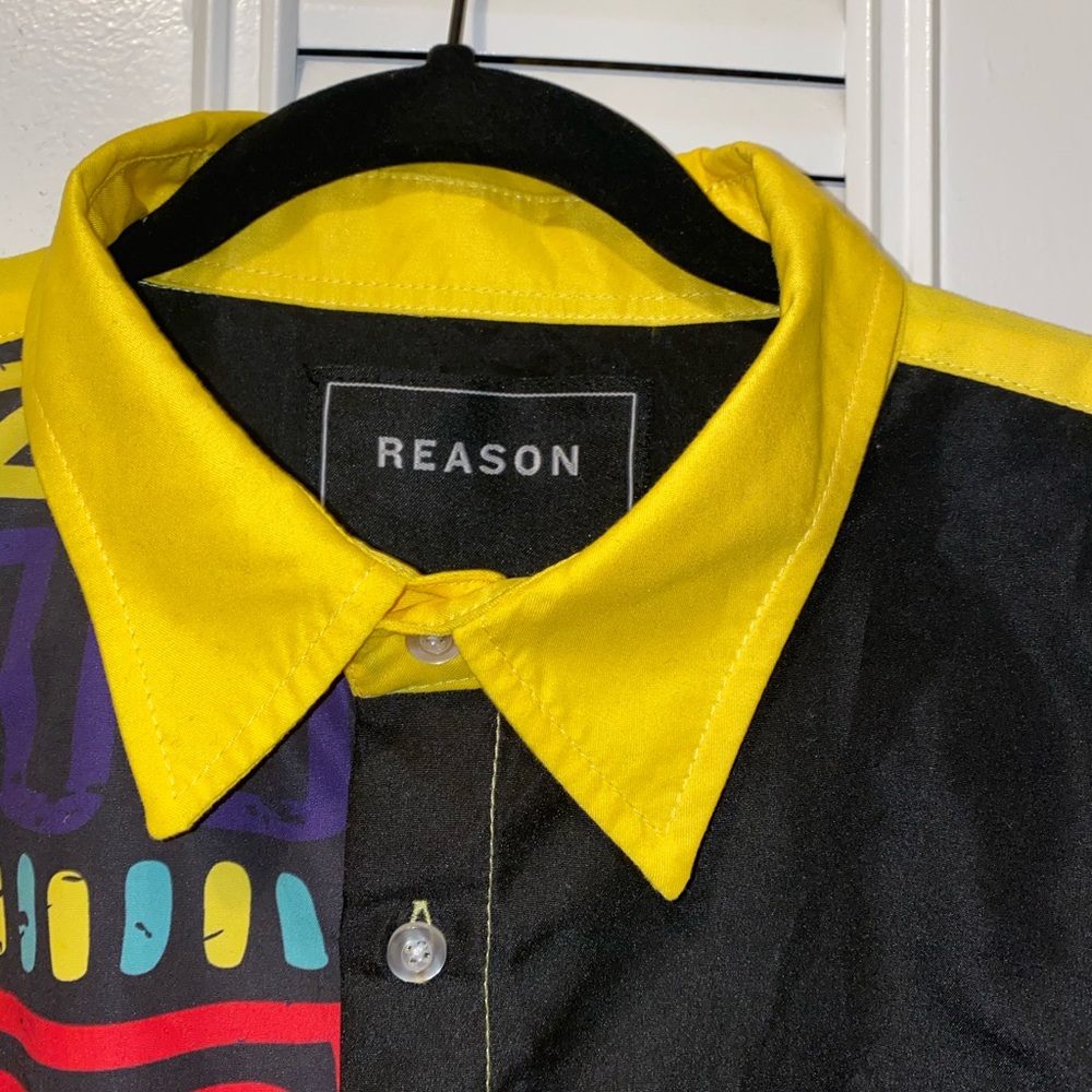 Color block button up - Picture 5 of 9